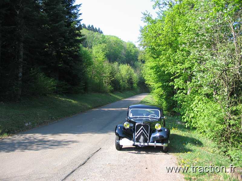 2011_CVAAM_35ans_1_Depart (11).JPG - 35 Ans du CVAAM, sortie dans le Doubs et le Jura, du 26 Avril au 1er Mai 2011, en route vers le Monastère du Val de la Consolation